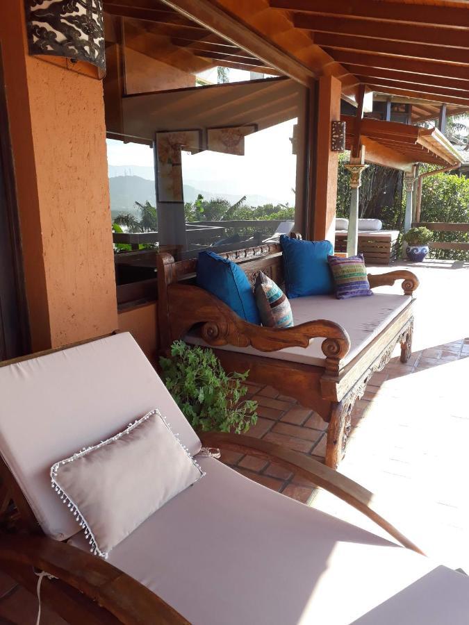 Luxury Suites Vila Indonesia Garopaba Exterior photo